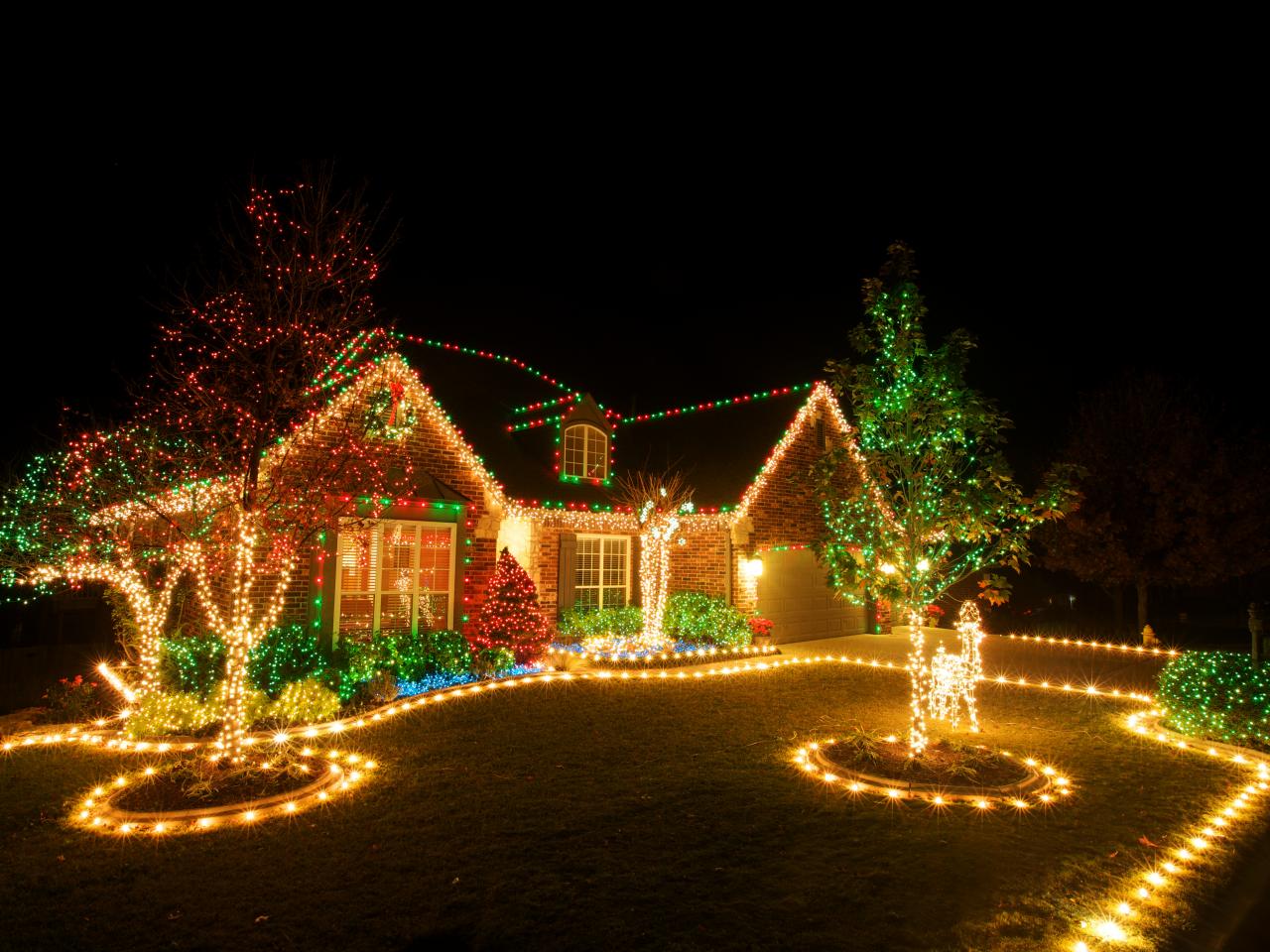 What Do You Know About Twinkling Christmas Lights? post thumbnail image