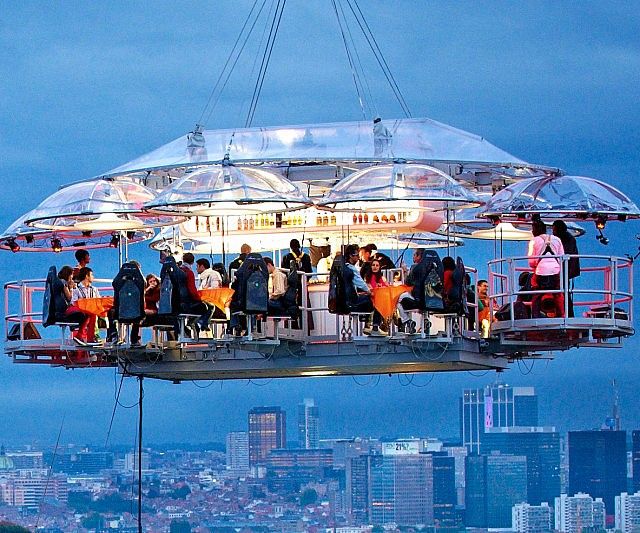 Magically, Lounge In The Sky brings you the best dinner in the sky Jakarta post thumbnail image